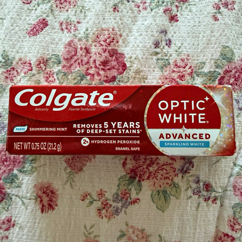 Colgate optic white advanced - optic,